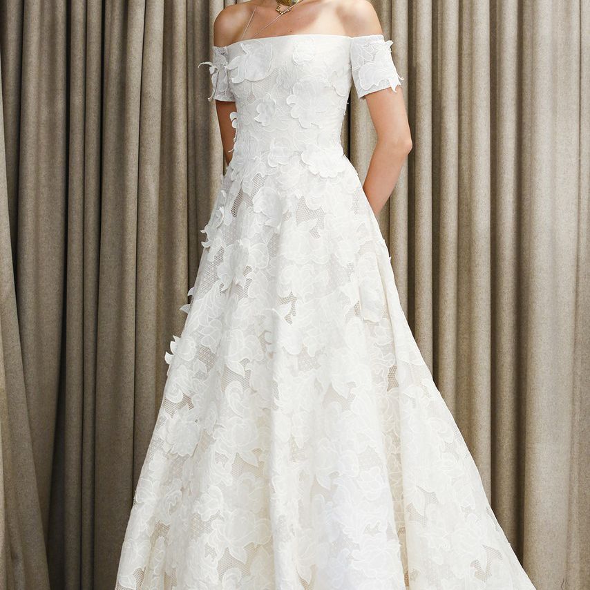 Galia Lahav的露肩婚纱