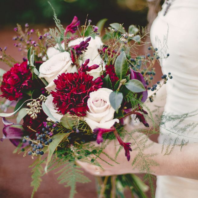 康乃馨婚礼花束