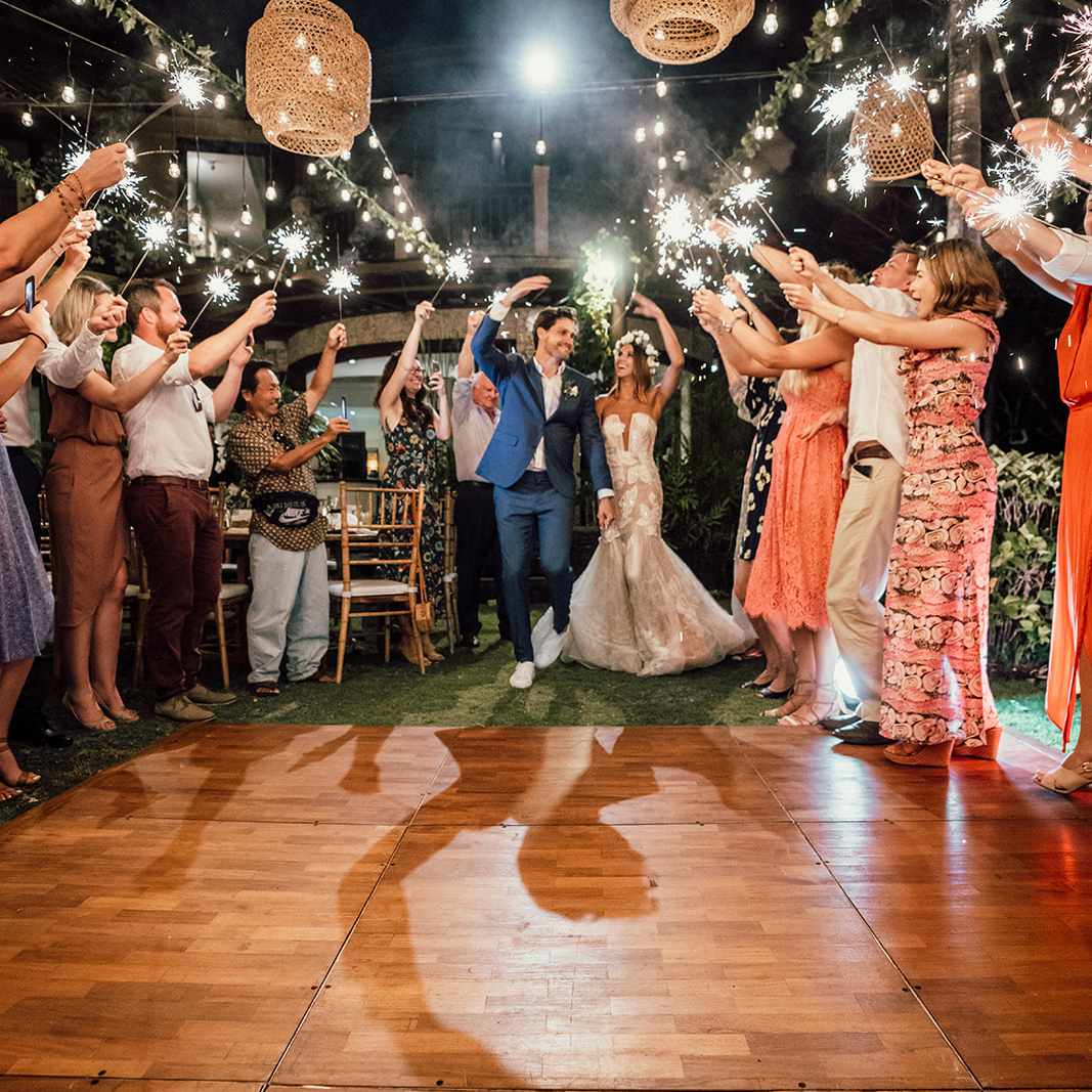 接待入口“class=