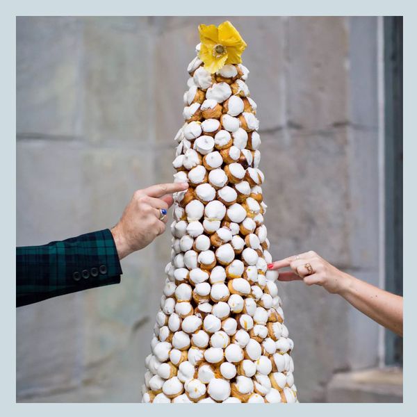 Croquembouche