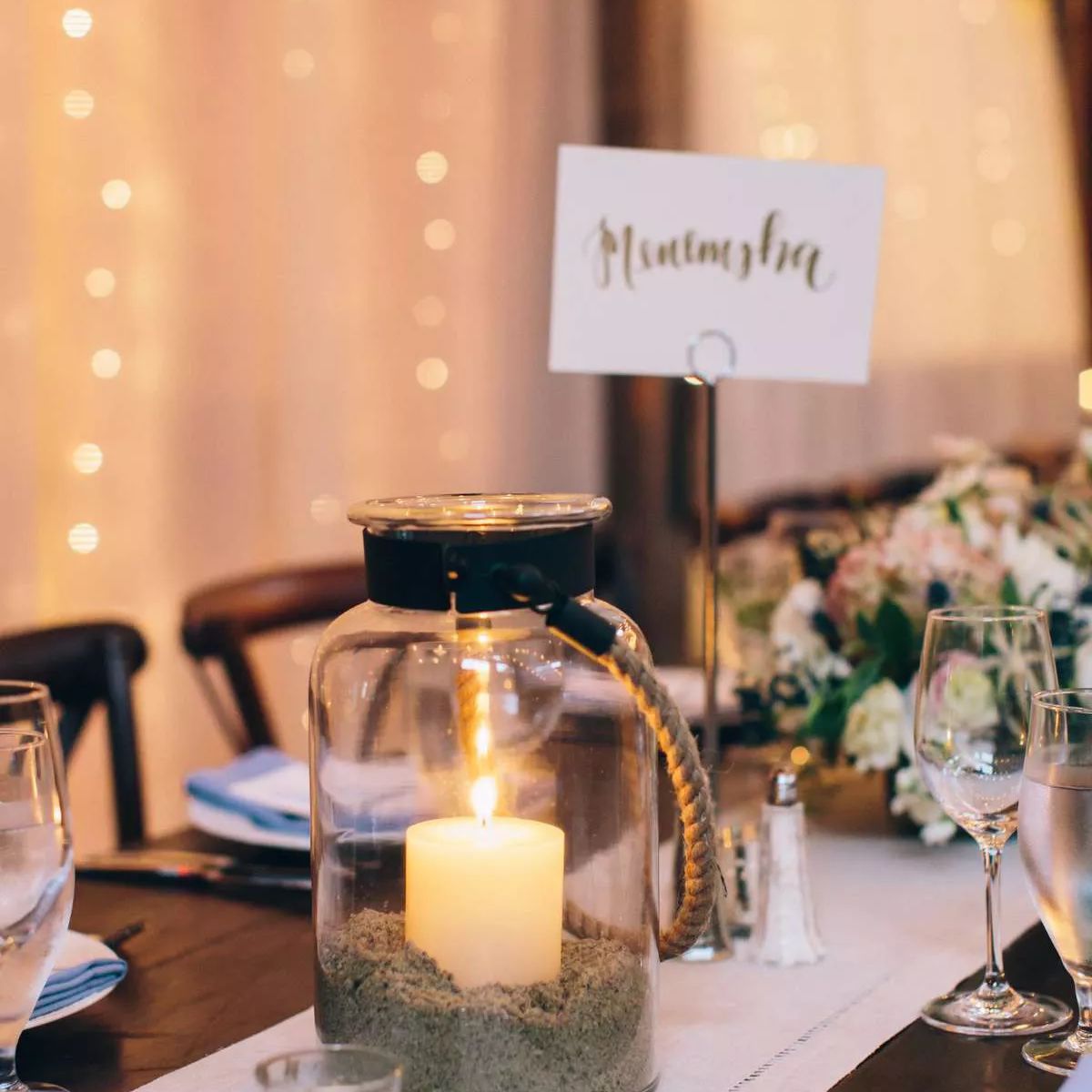 与沙子的航海灯笼