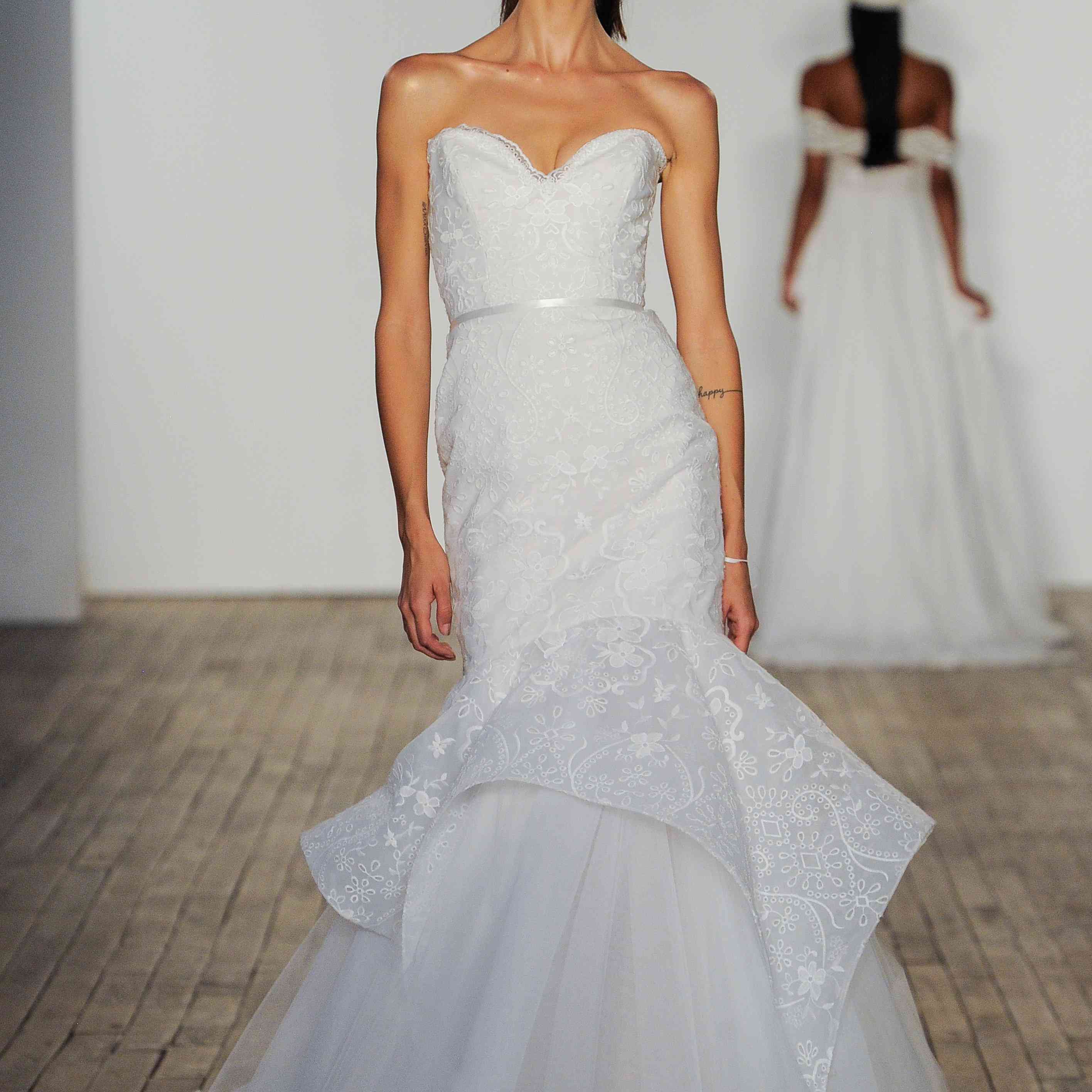 Hayley Paige婚纱礼服