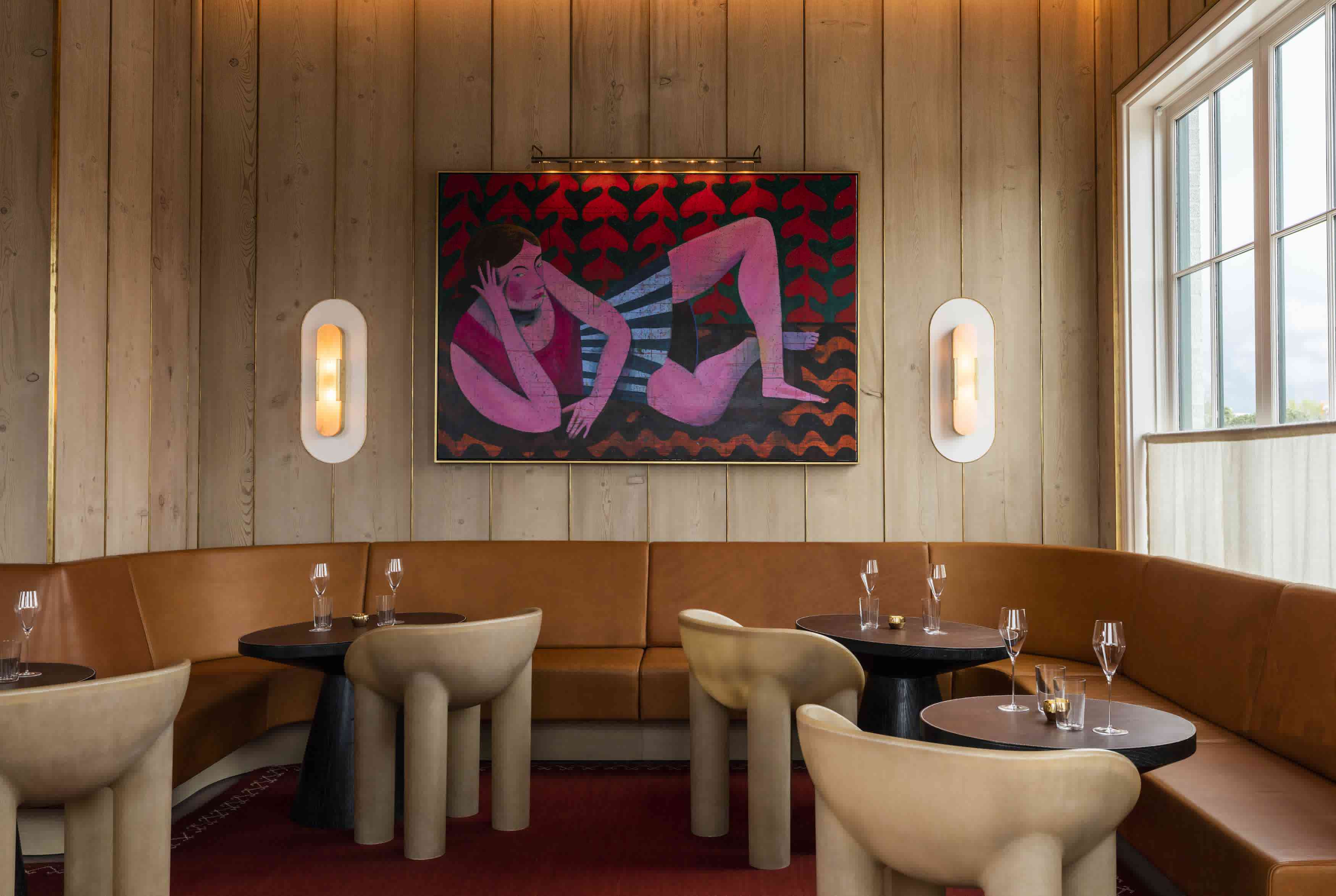 休斯顿三月的餐厅和艺术品