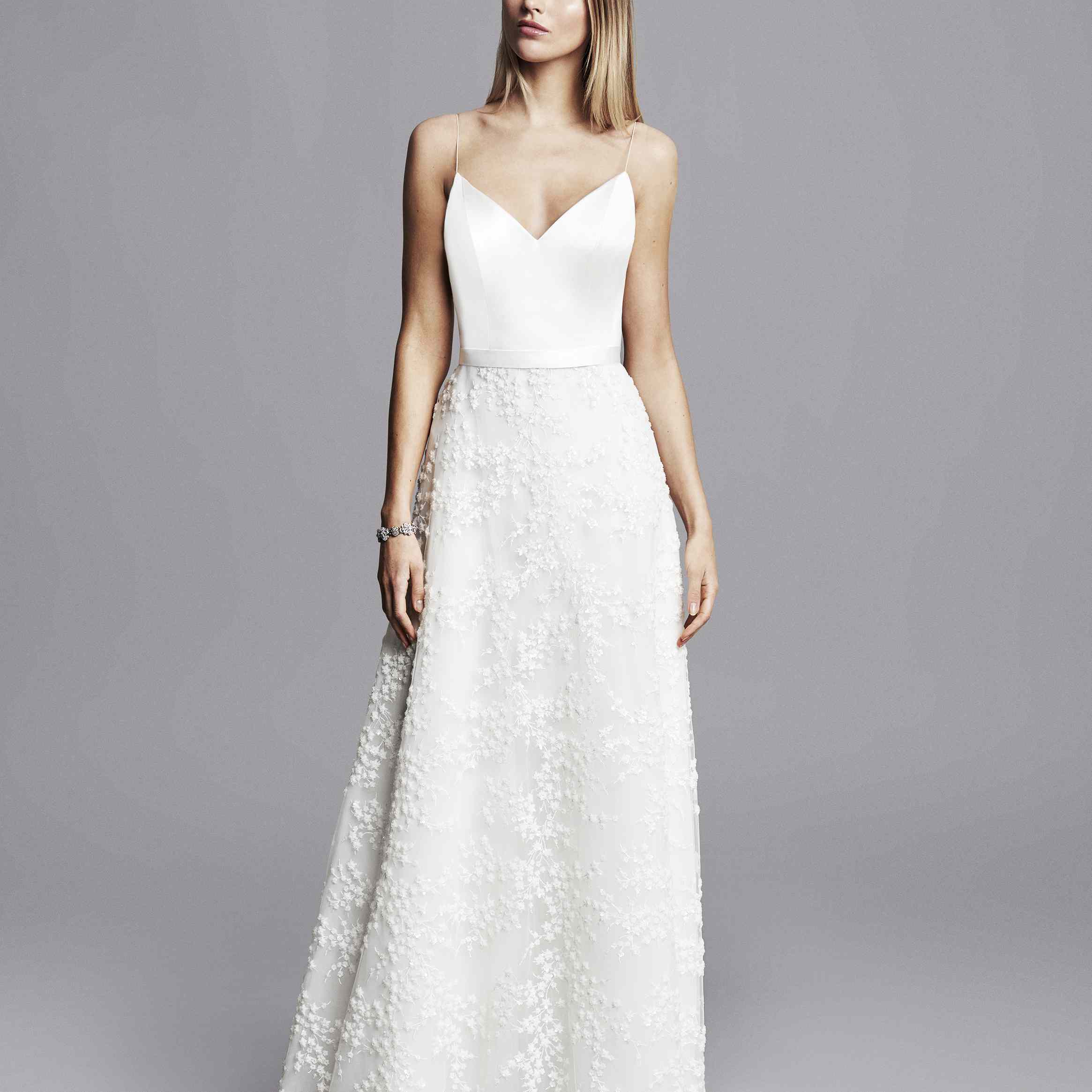 卡罗琳卡氏婚纱