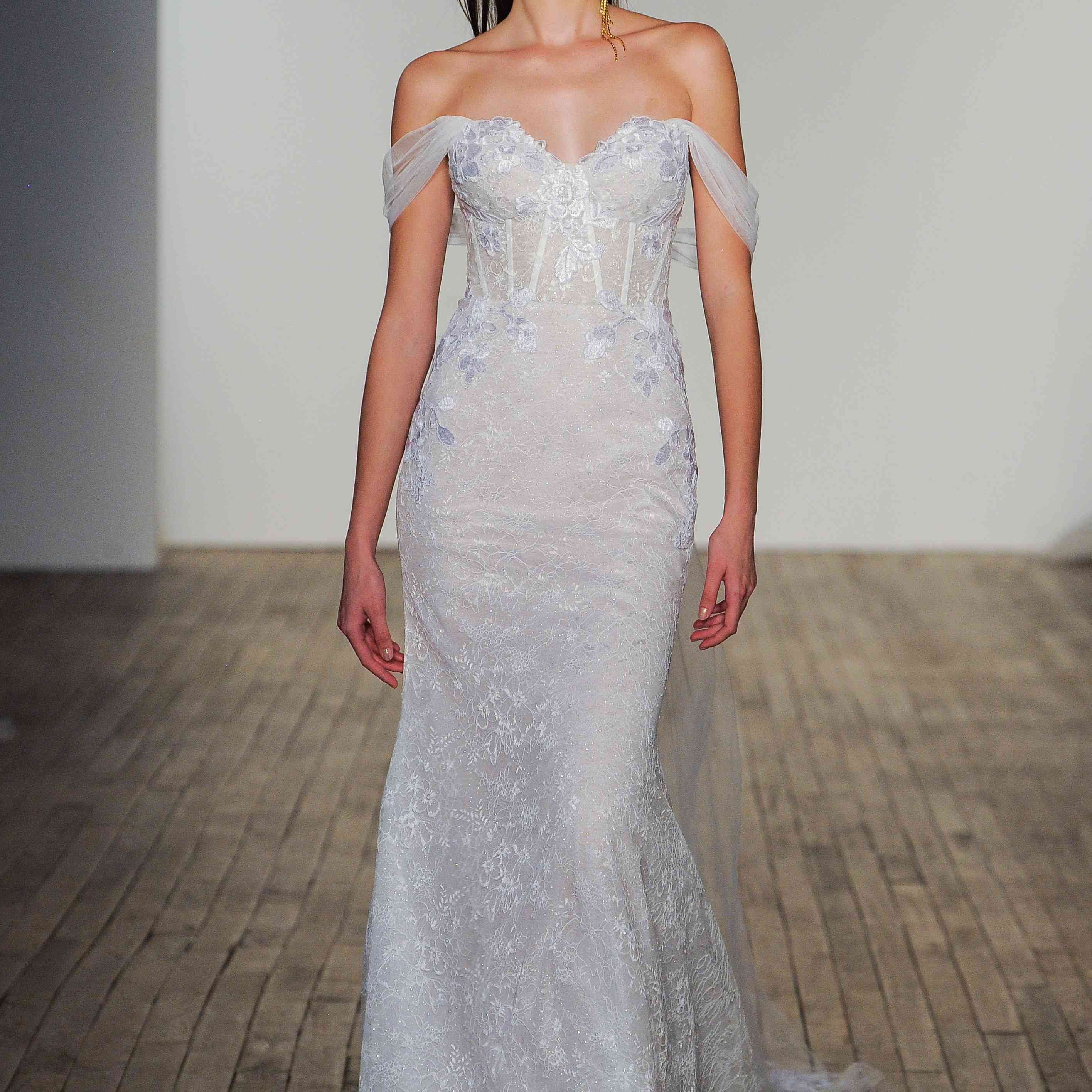 Hayley Paige婚纱礼服