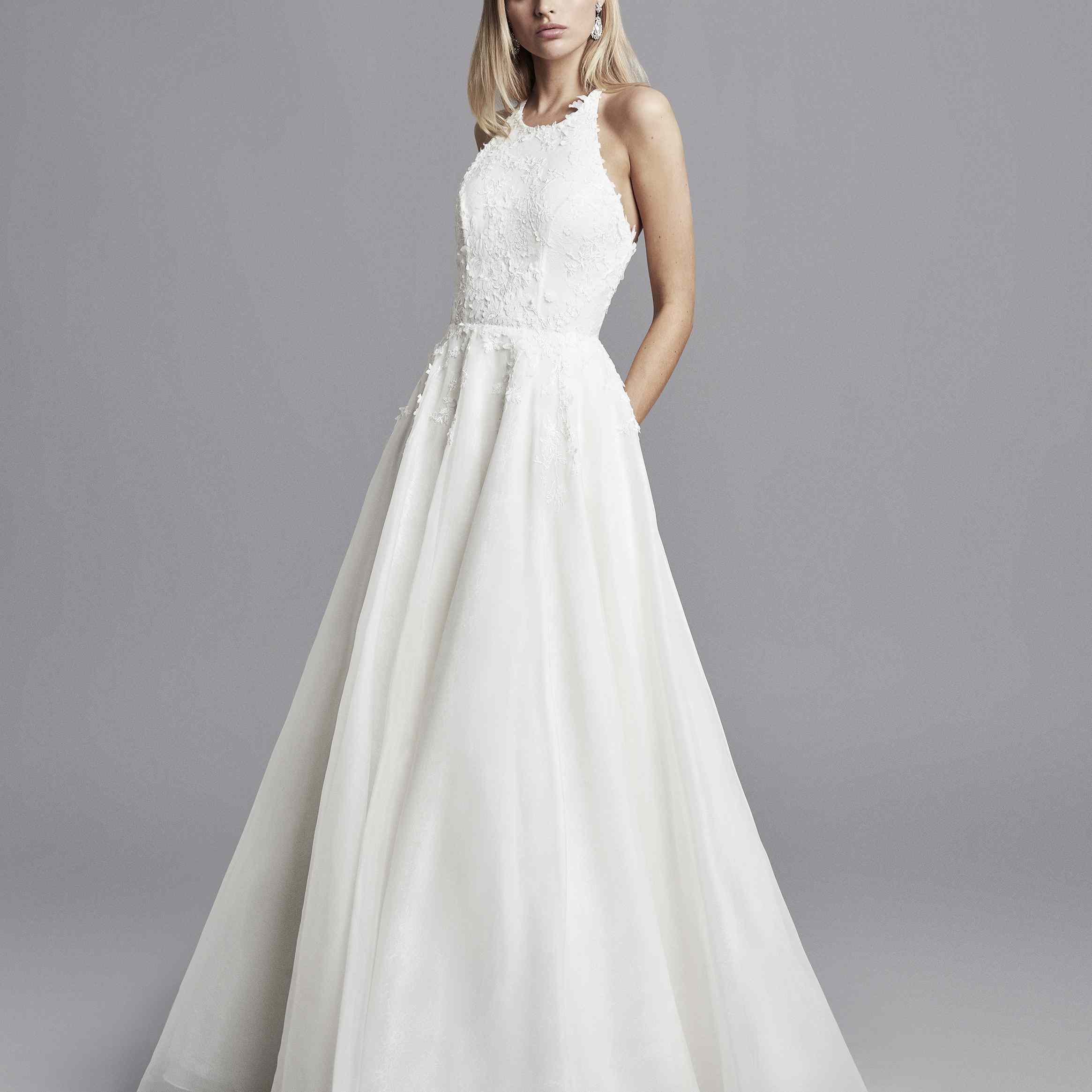 卡罗琳卡氏婚纱