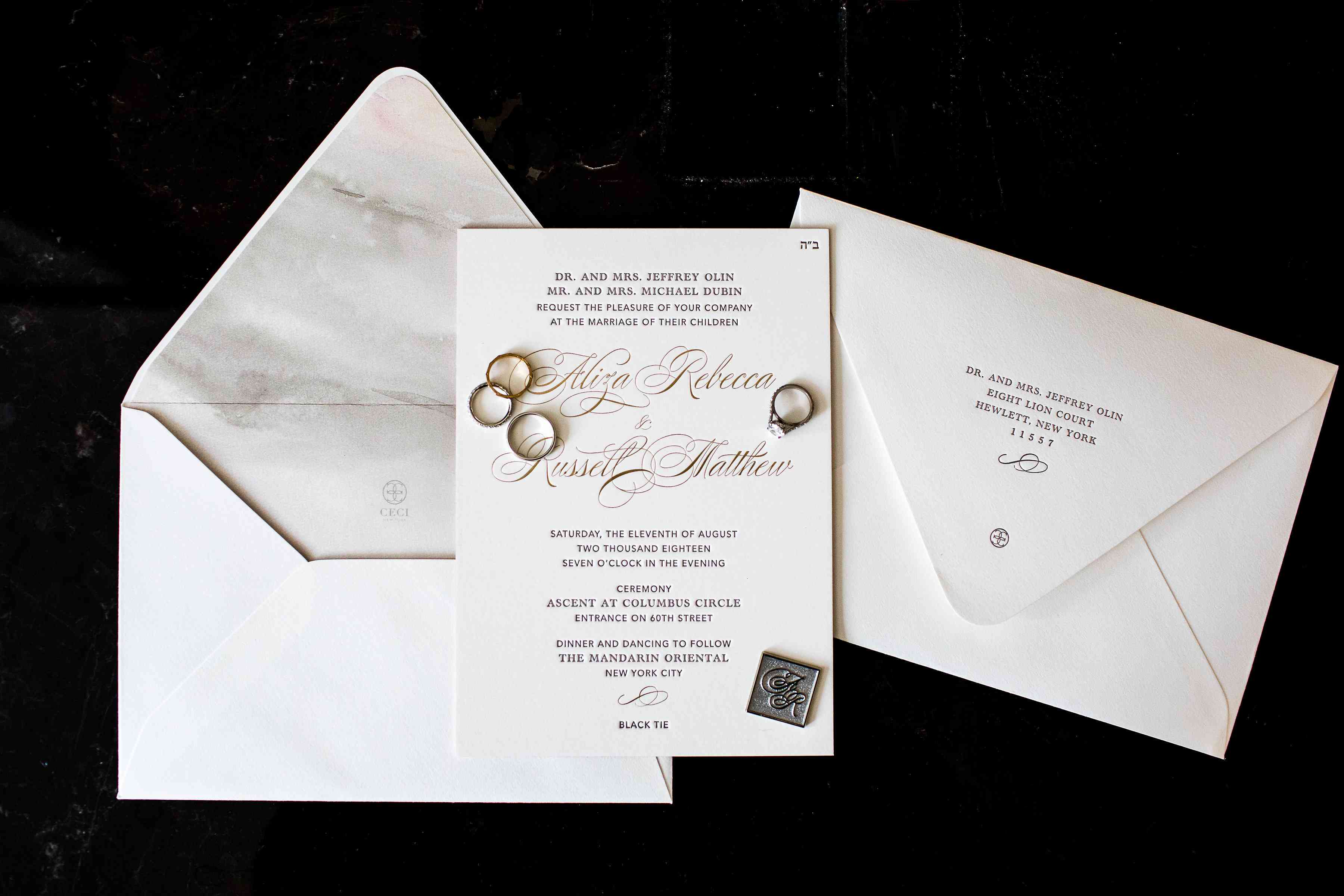 邀请套件结婚戒指