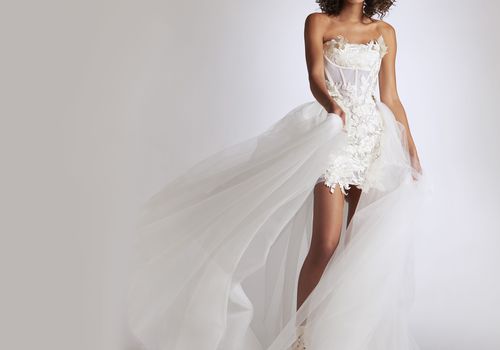 WEDDING DRESS