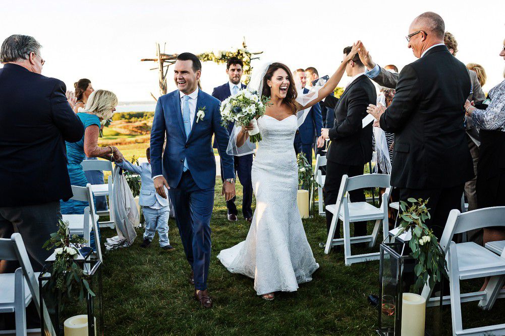 布里奇汉普顿高尔夫俱乐部婚礼与新娘和新郎