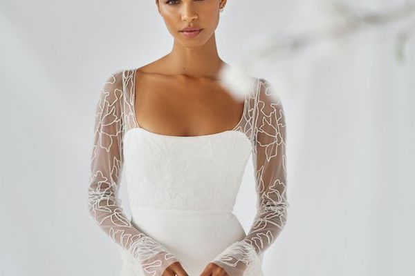 在长袖婚纱型号