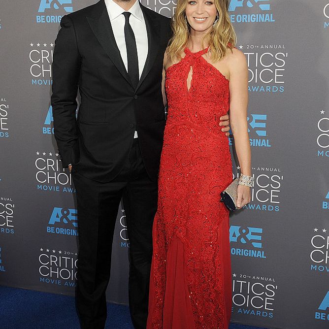 约翰·卡拉辛斯基和艾米莉·布朗特