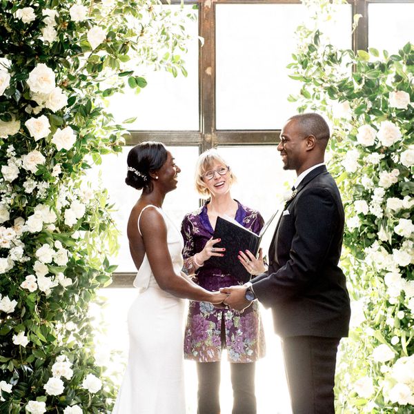 新娘和新郎与官方