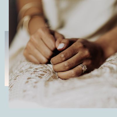 ld乐动官网订婚戒指