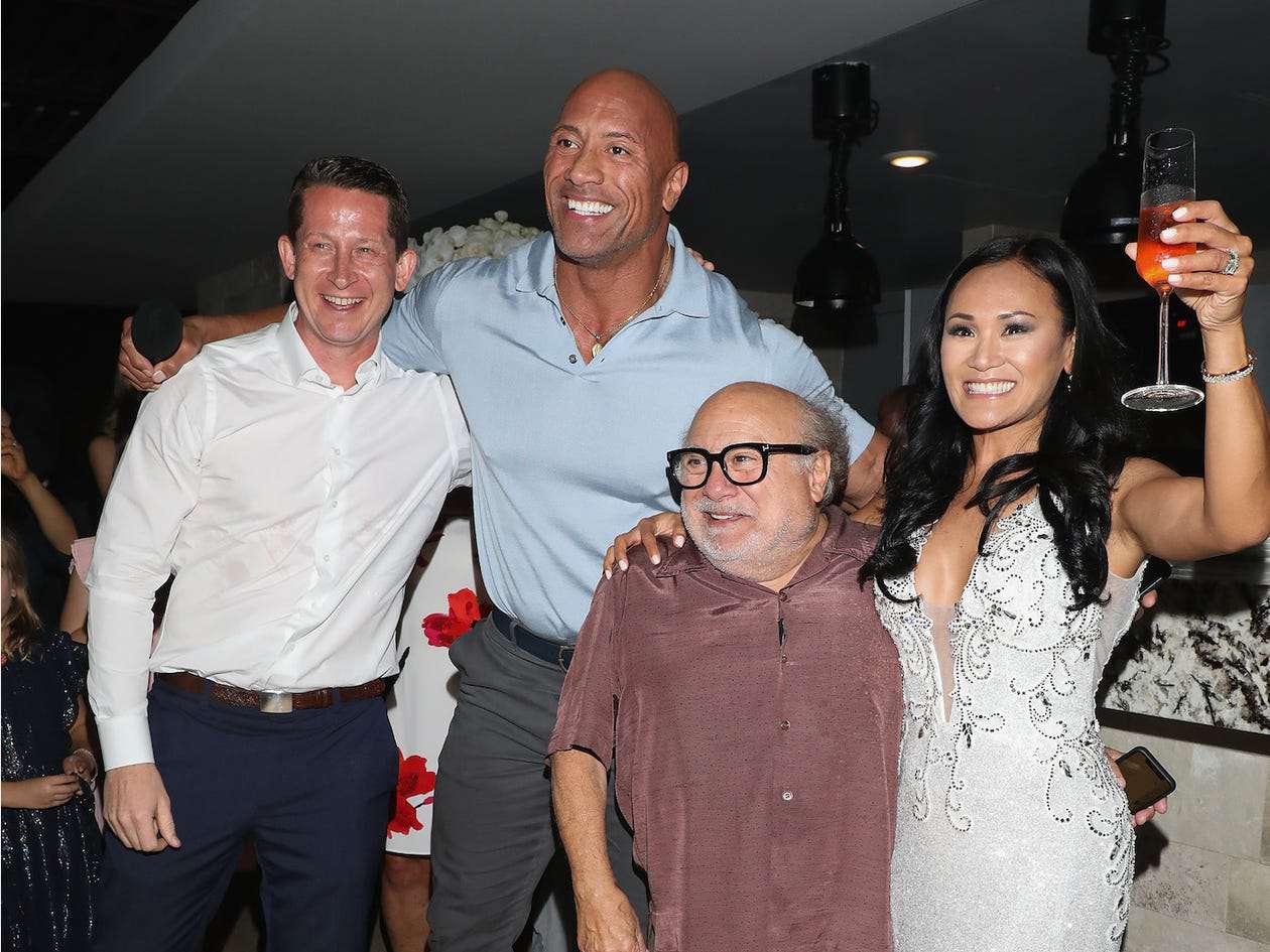 岩石和丹尼·德维托