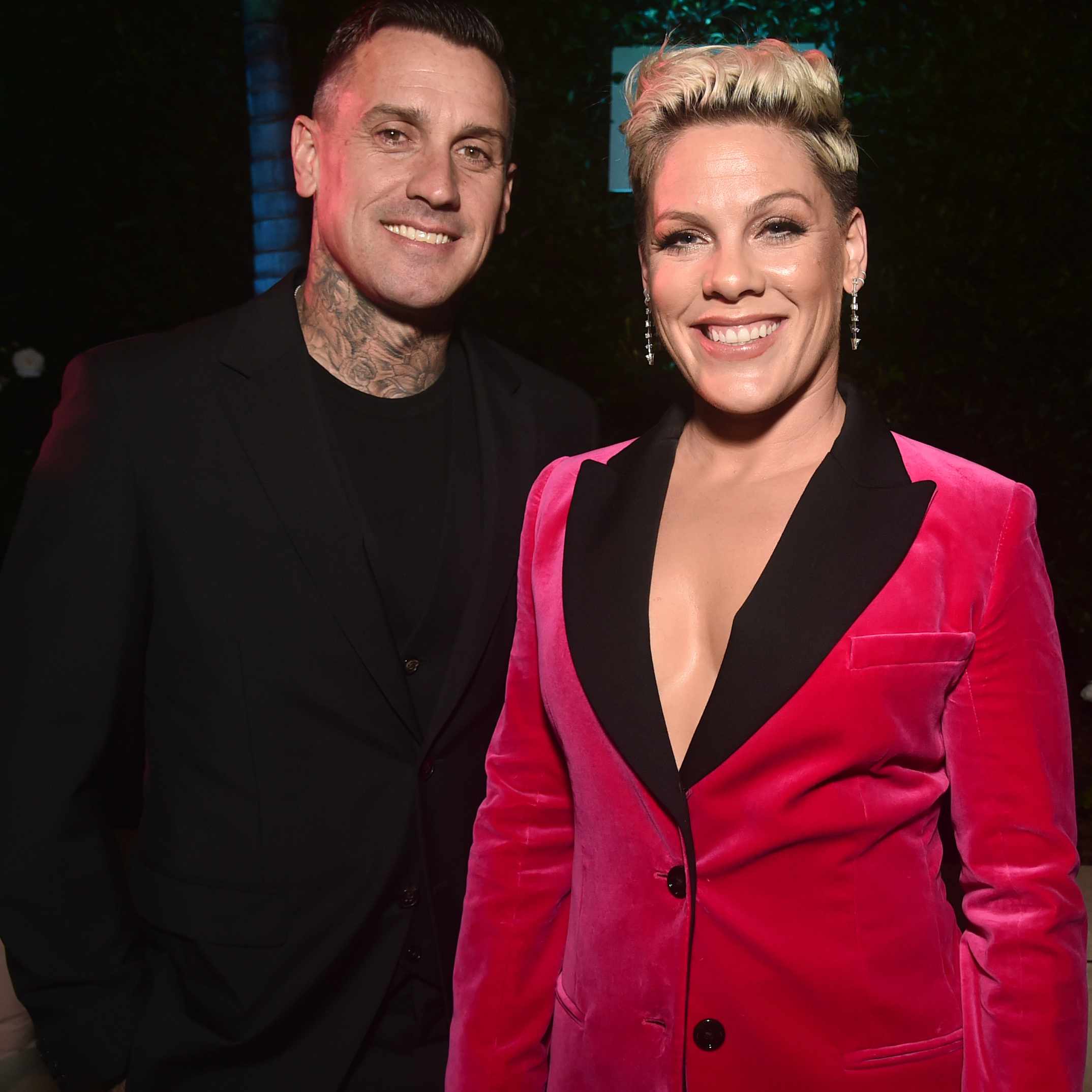 Pink和Carey hart