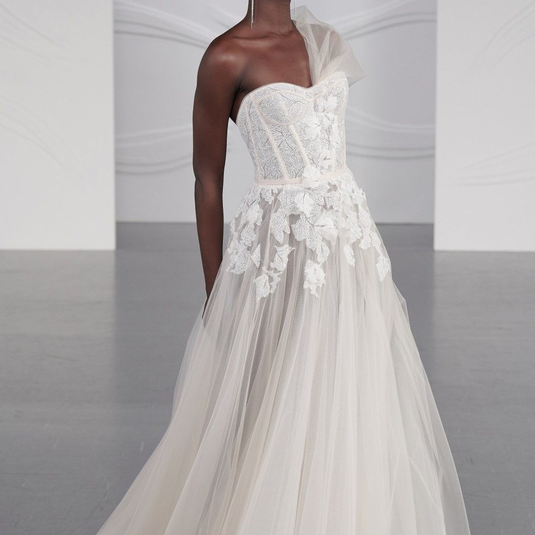 Mira Zwillinger Spring 2022