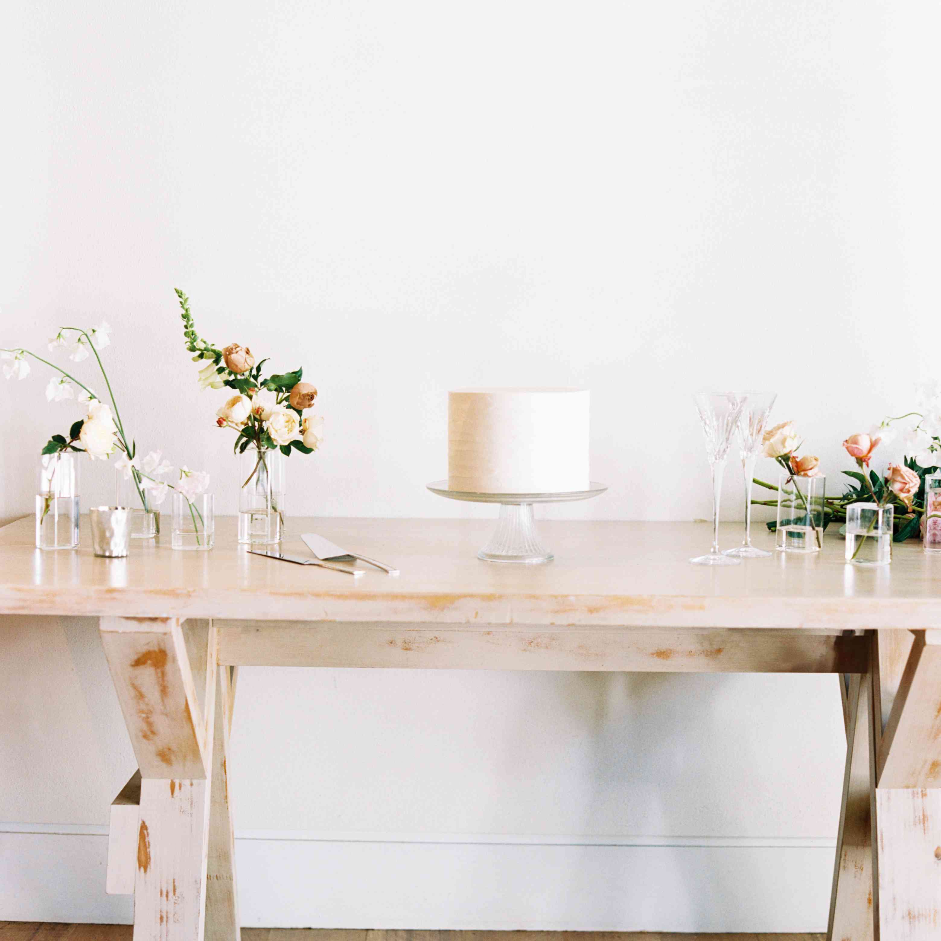 < / p > < p >婚礼蛋糕