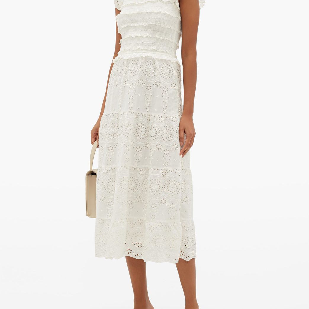 新娘送礼会的衣服