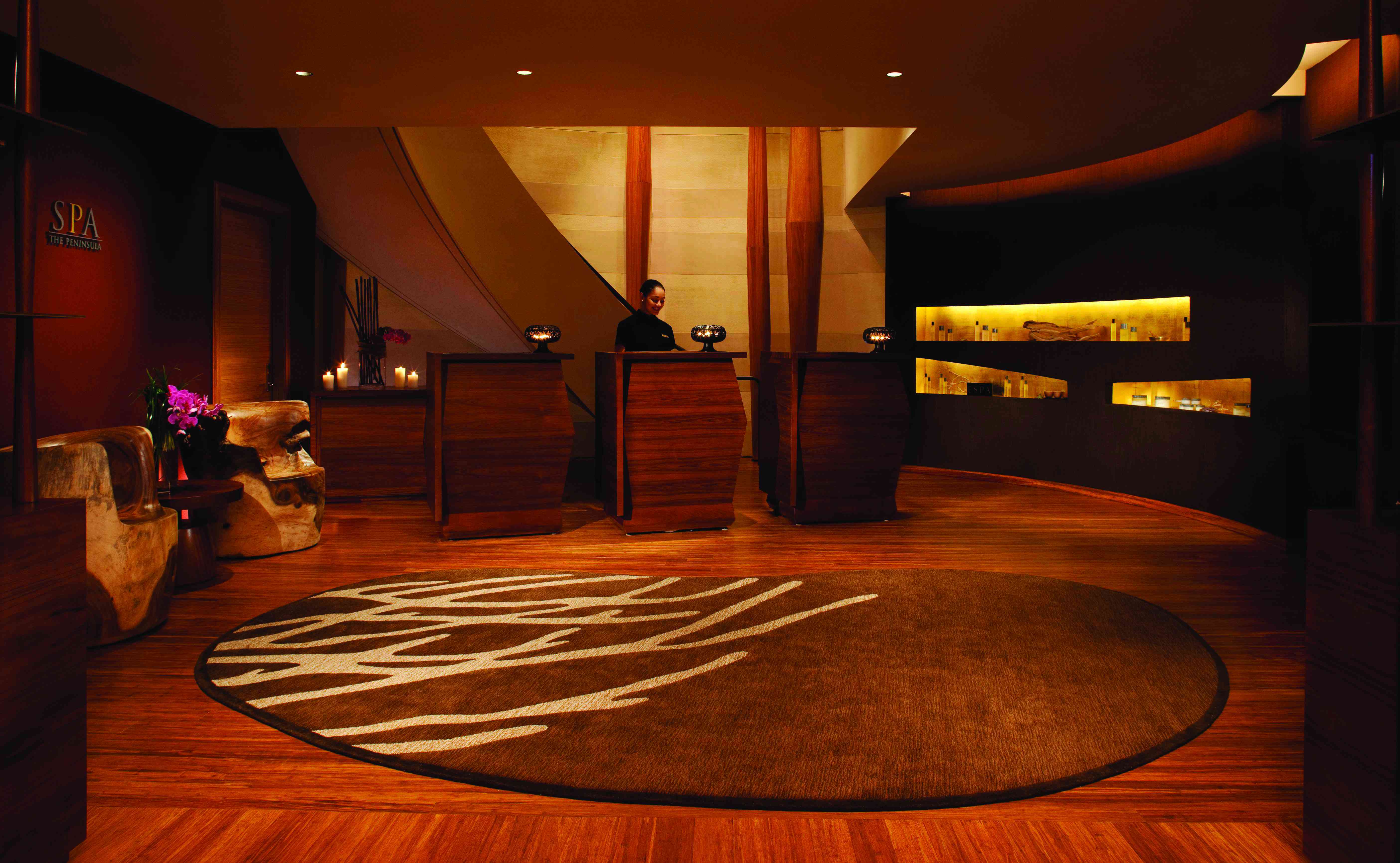 半岛水疗中心“class=