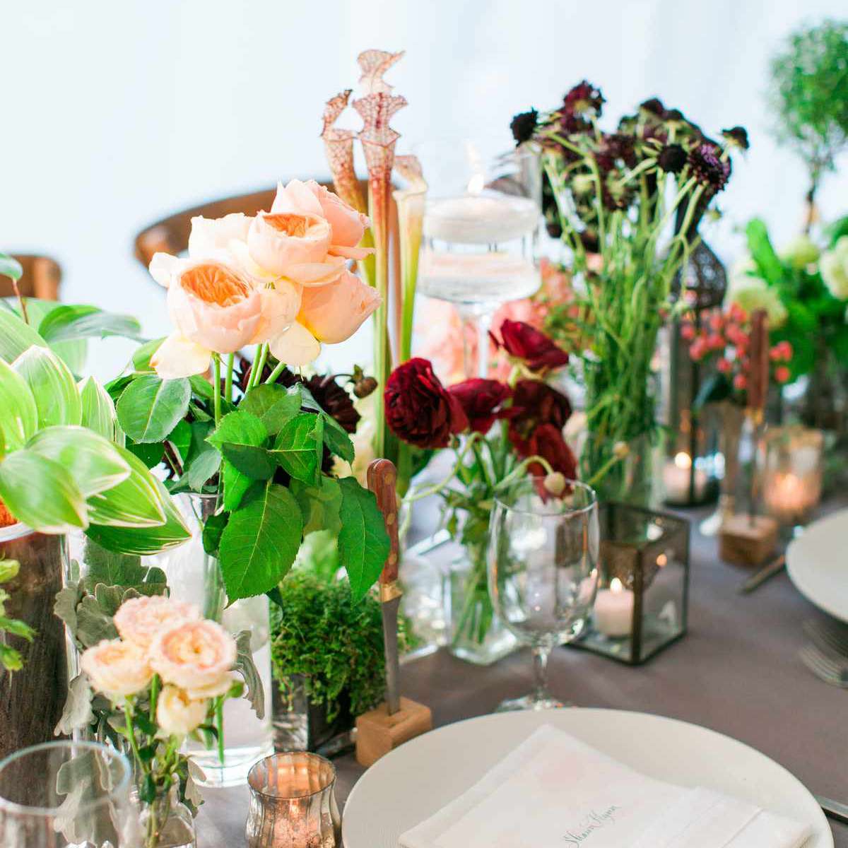 春季婚礼花的中心装饰品