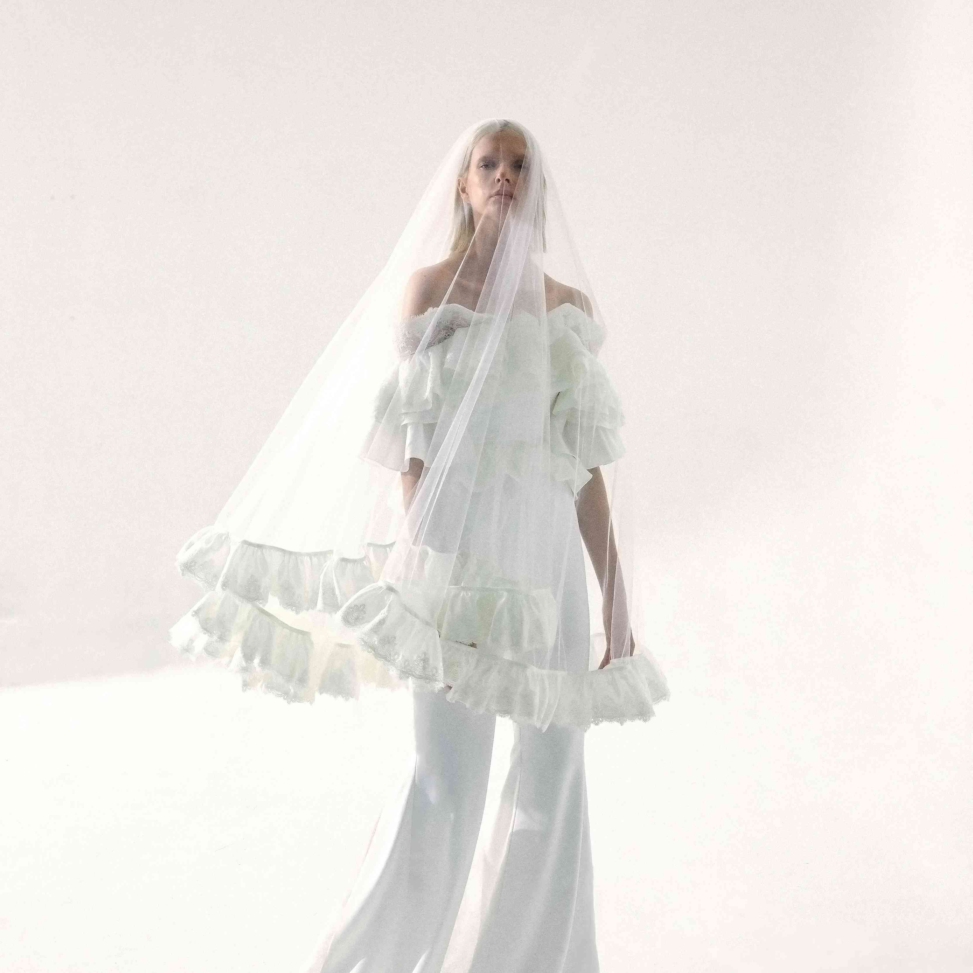 塞巴斯蒂安·卢克婚纱