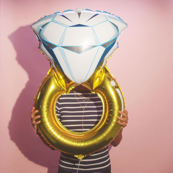 ld乐动官网订婚戒指气球