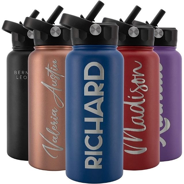 惊人的物品，海军蓝色的个性化水瓶