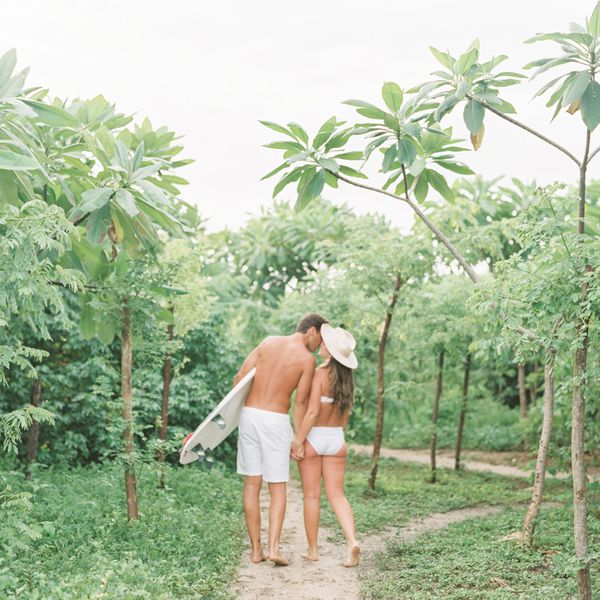 如何获得免费的蜜月升级乐动足球视频