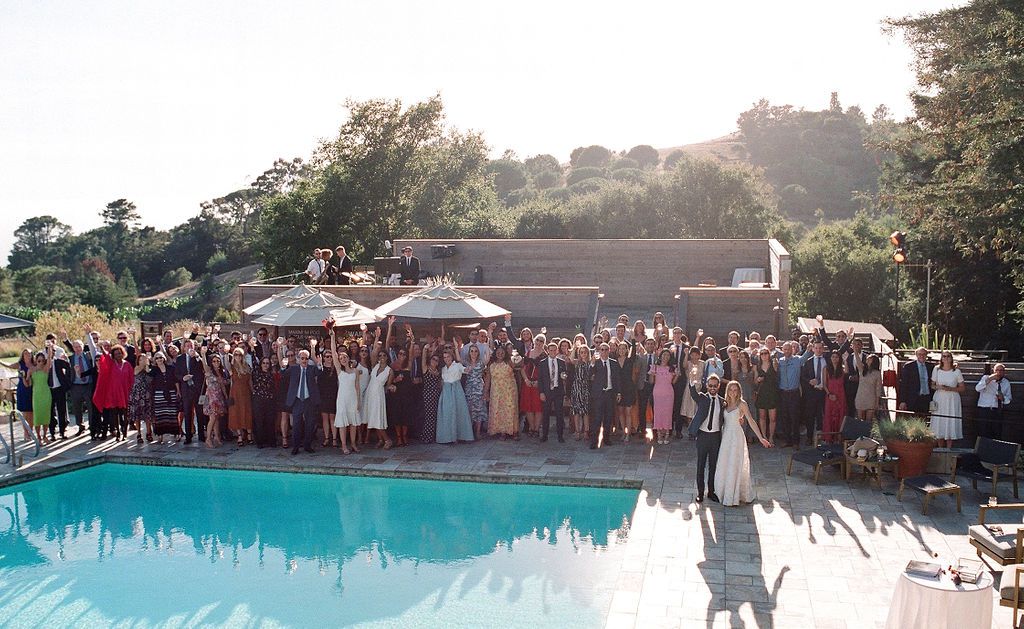 泳池鸡尾酒时间