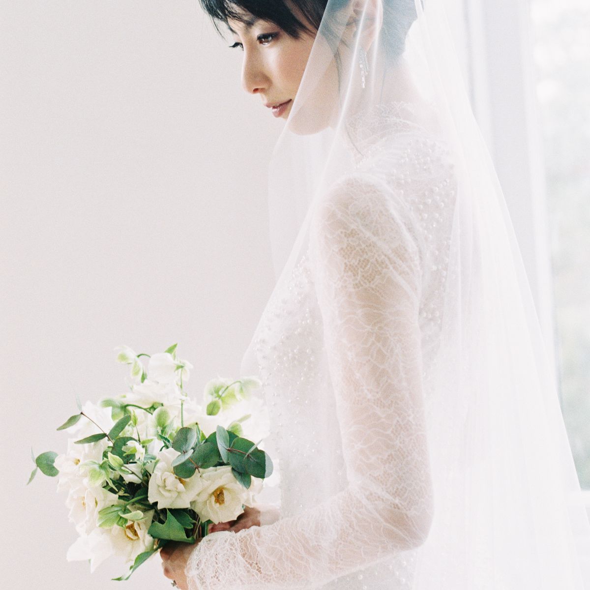 新娘面纱和画像刘海