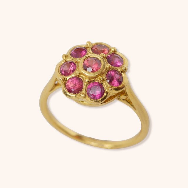 ld乐动官网订婚戒指