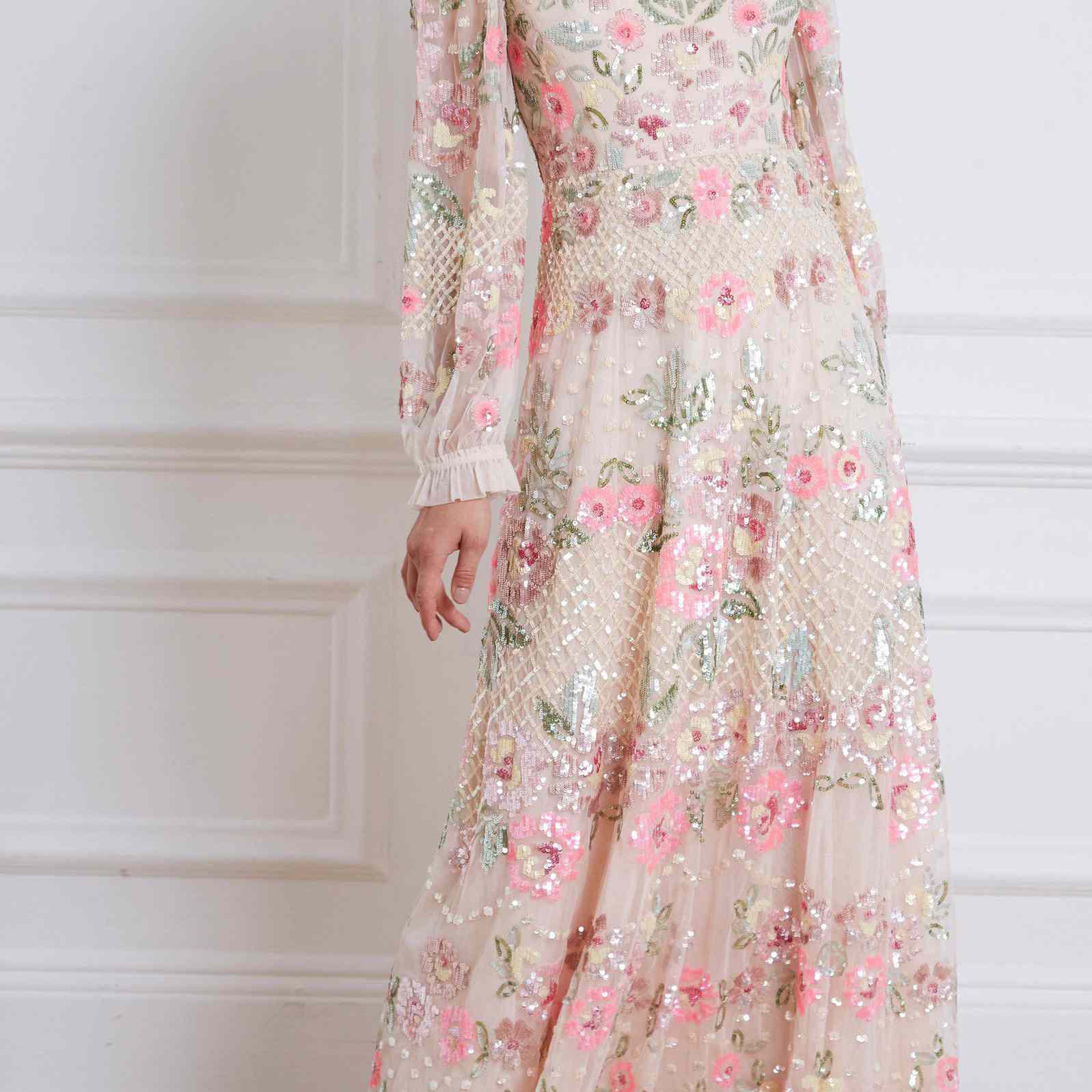 针和线罗莎莉长袍