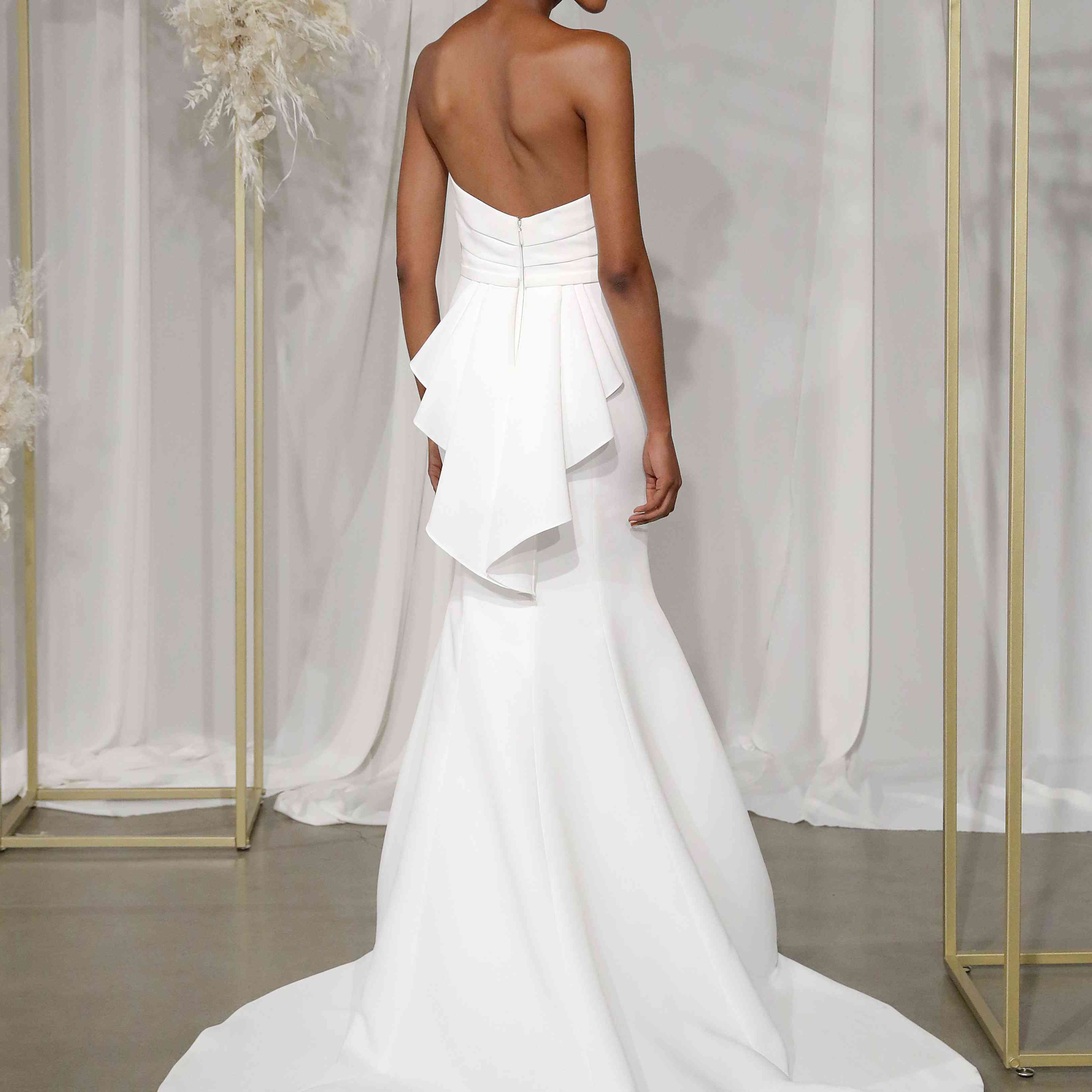nouvelle amsale wedding dress