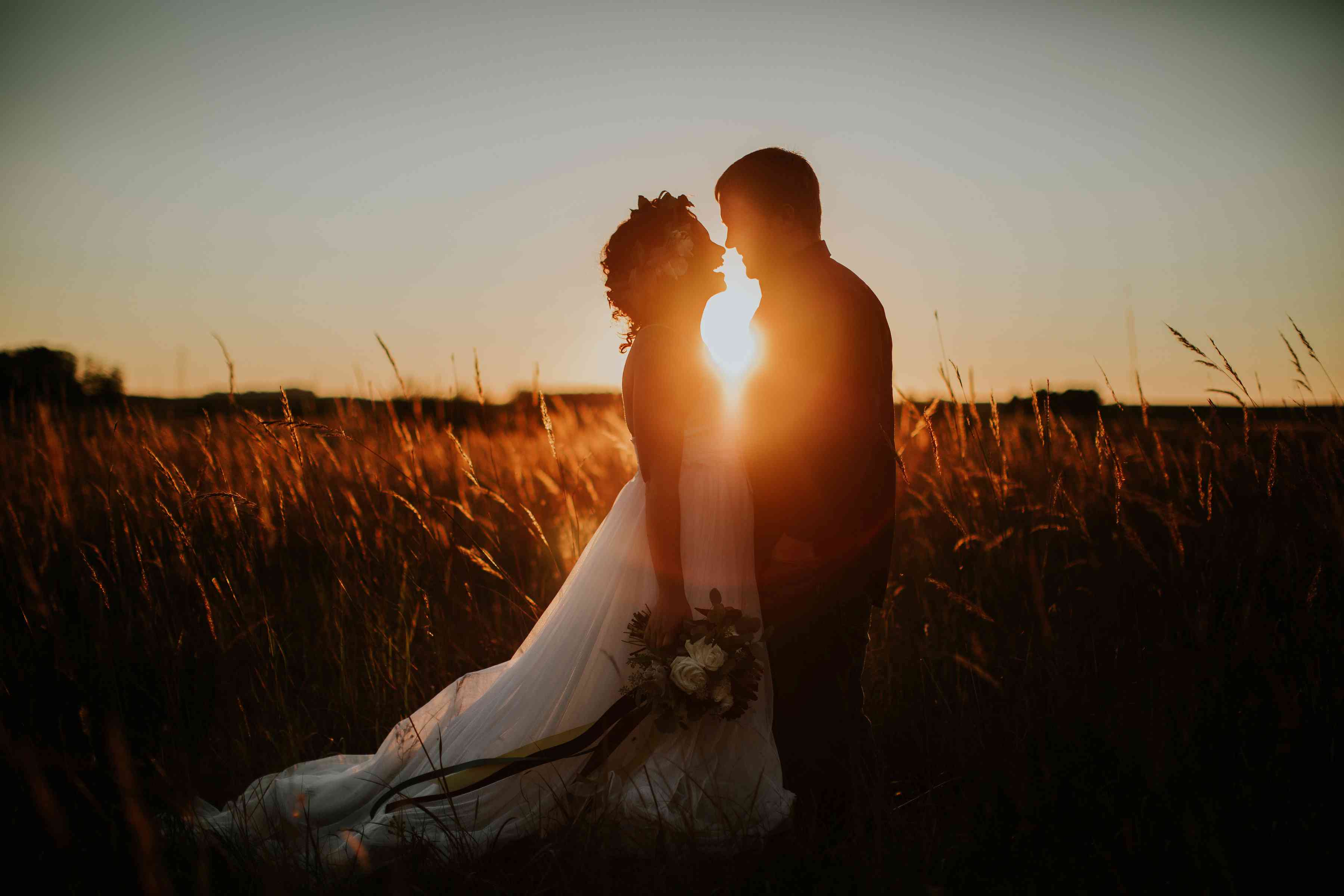 <P>在农场日落婚礼照片明尼苏达</ P>