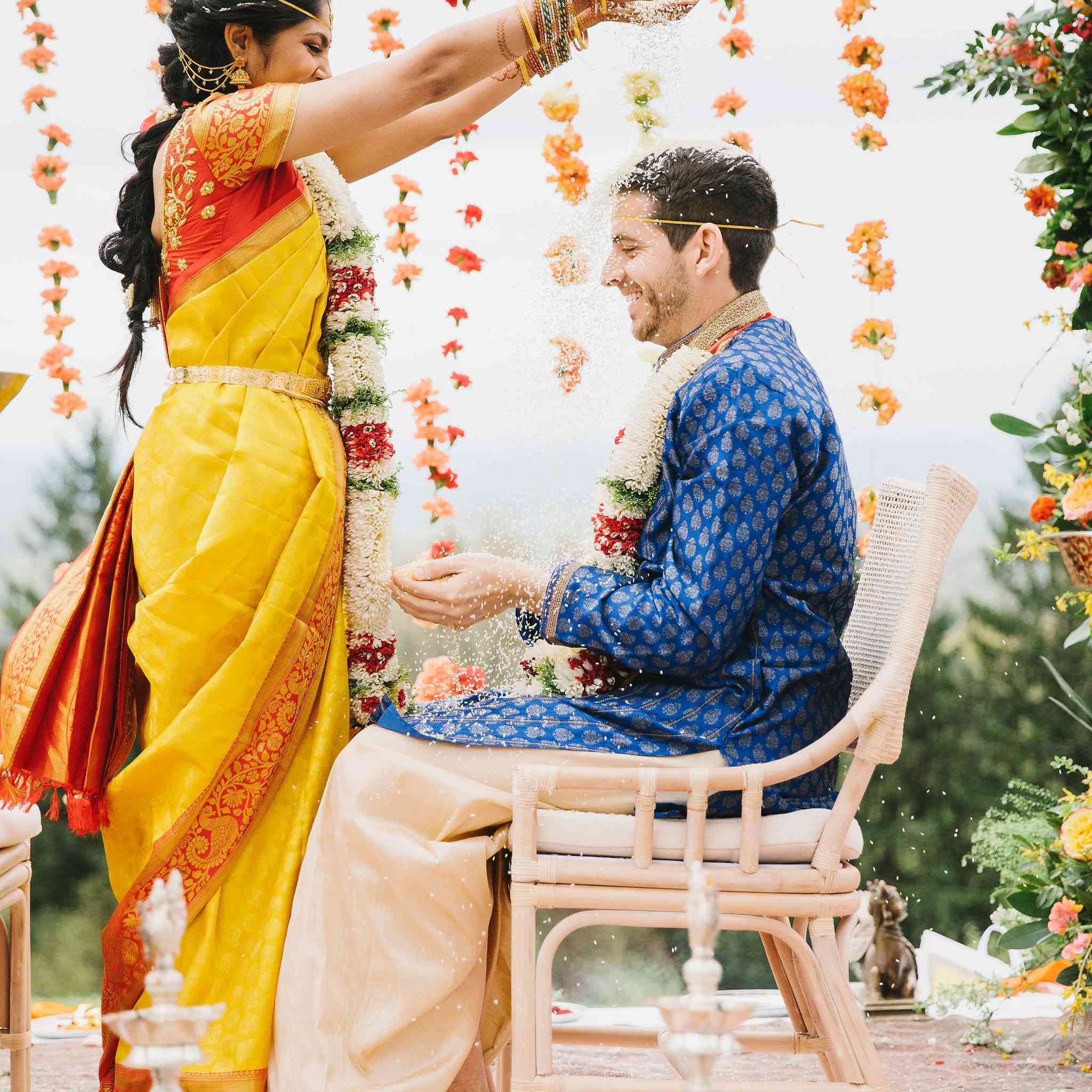 这对夫妻淋浴相互饭