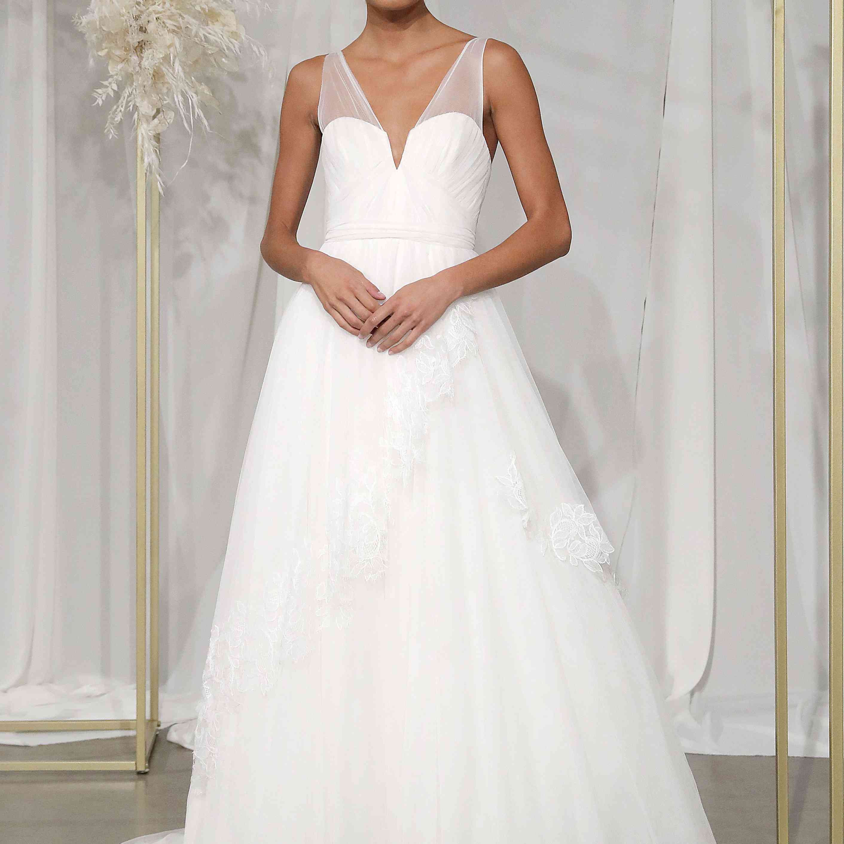 nouvelle amsale wedding dress