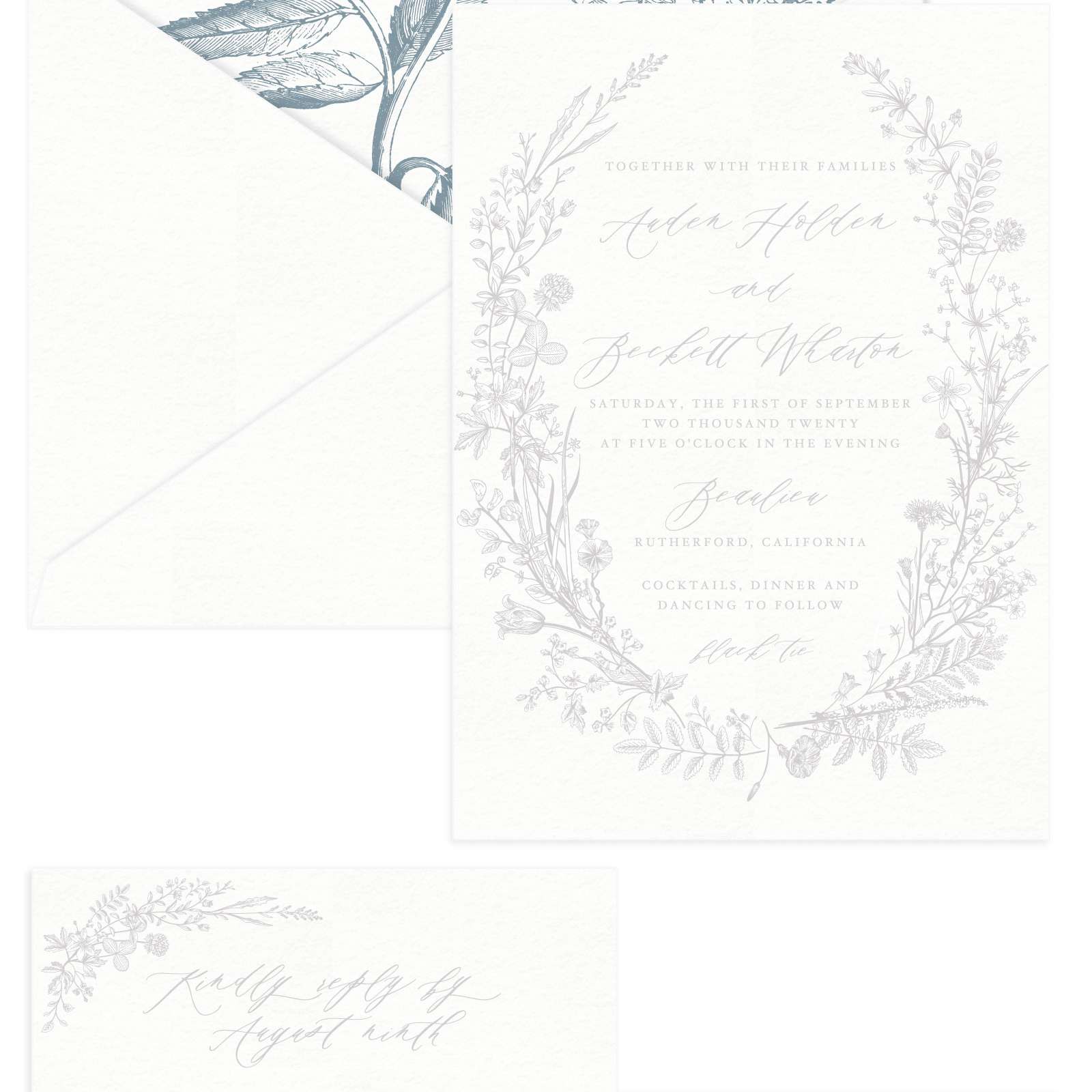 白色和蓝色碎花婚礼请柬和包络