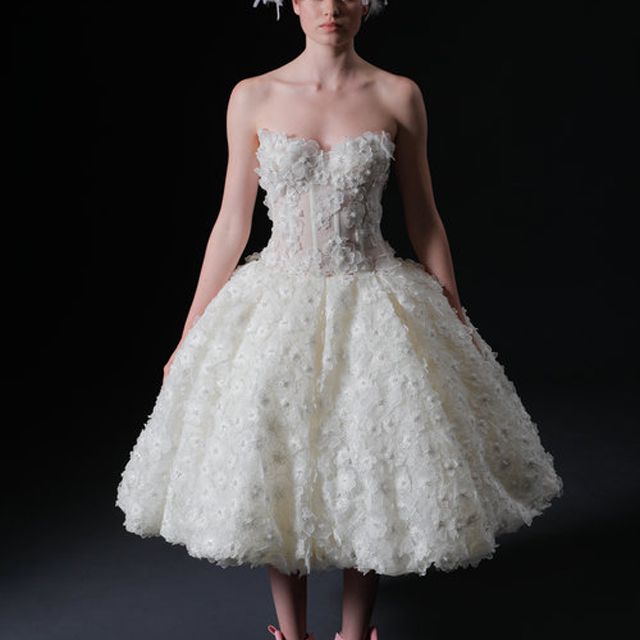 伊莎贝尔·阿姆斯特朗·基罗加婚纱，价格根据要求