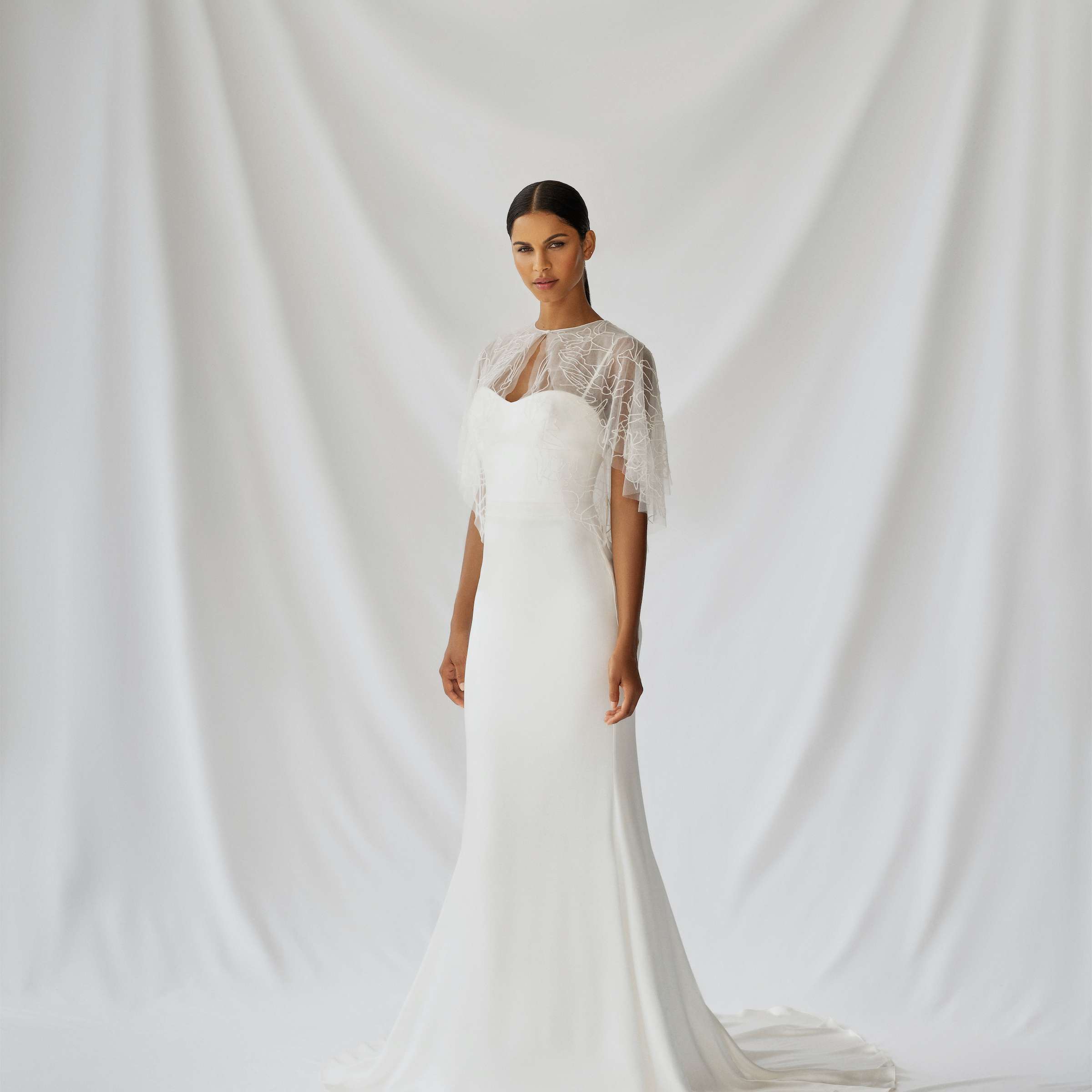 醉蝶花属的婚礼小披肩