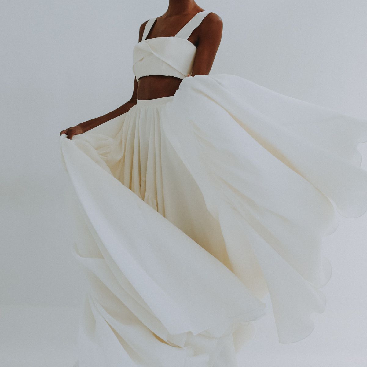 leanne marshall婚纱