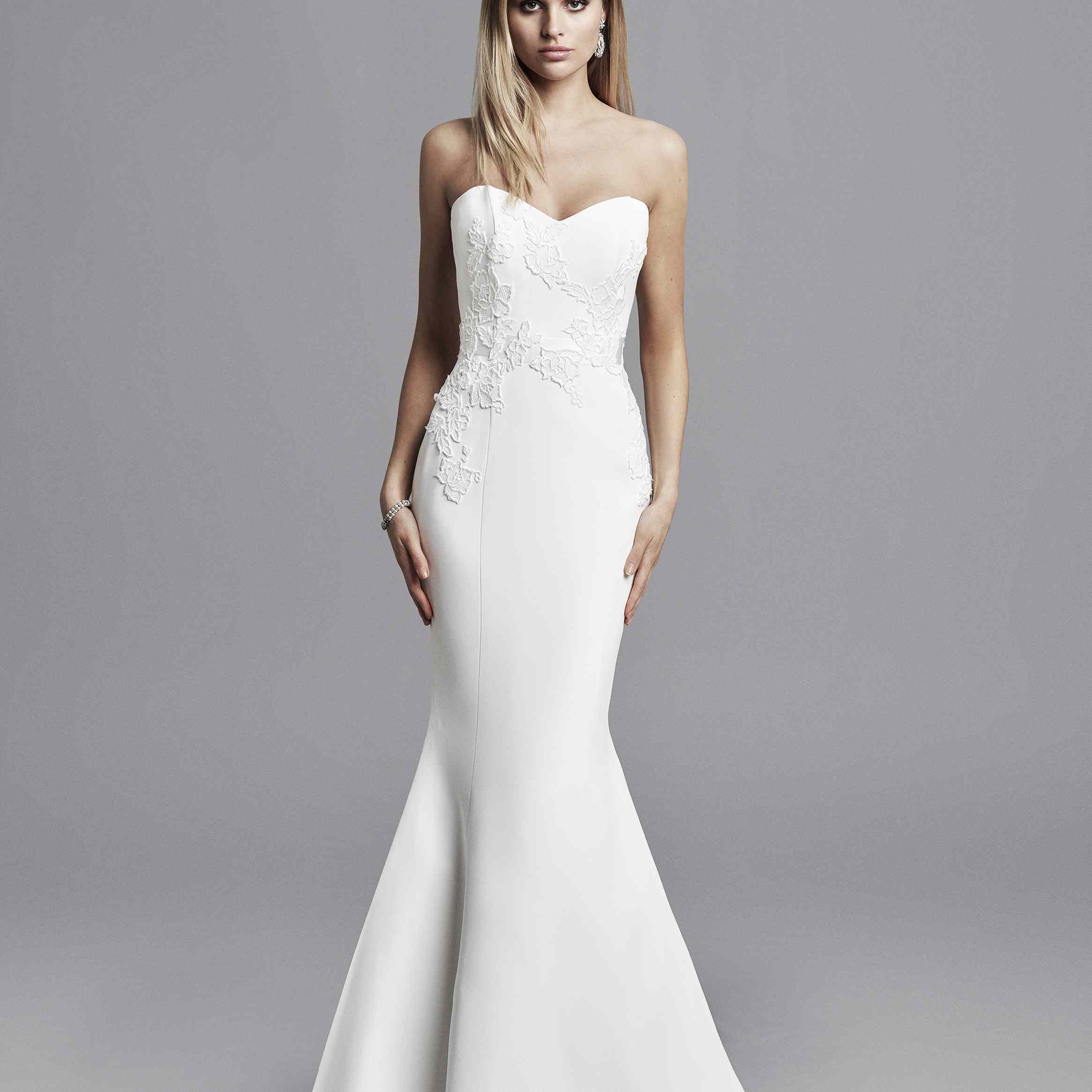 卡罗琳卡氏婚纱