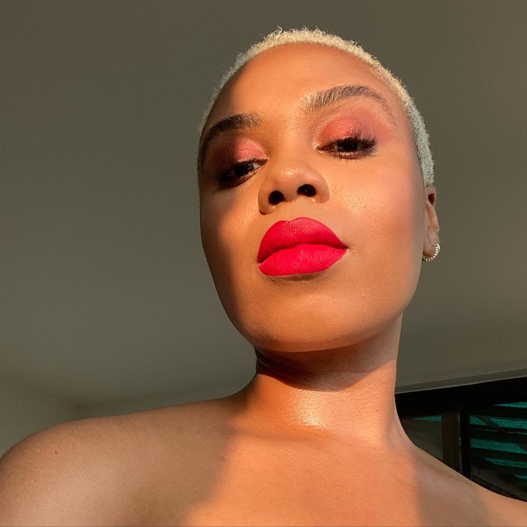 新发型 - 化妆趋势-2021-bold-lips-lakeisha-dale