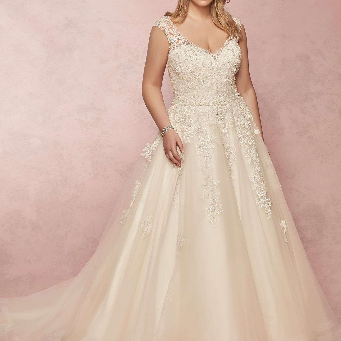 丽贝卡·英格拉姆