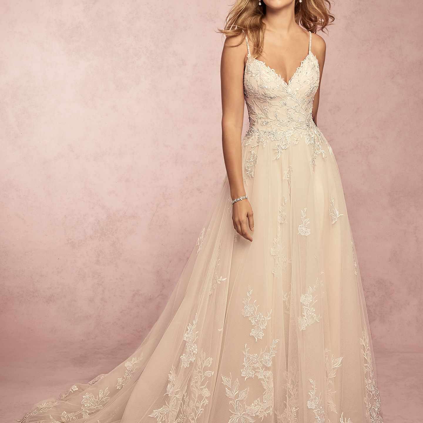 丽贝卡·英格拉姆