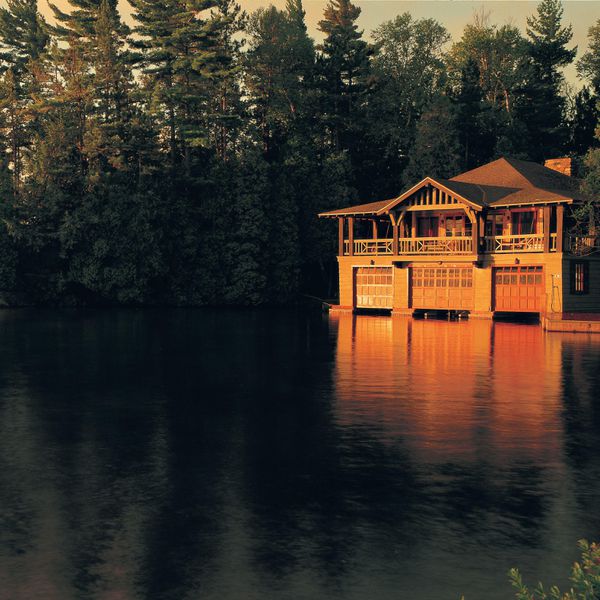 <p The Boathouse at The Point Resort in The adirondack, New York</p