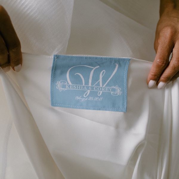 褂子的蓝色补丁