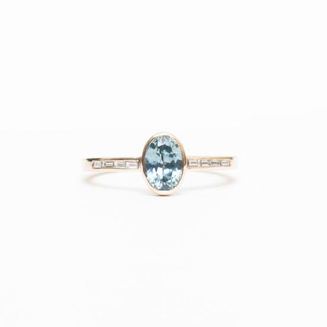 波特沟椭圆形蓝宝石表圈单纸牌