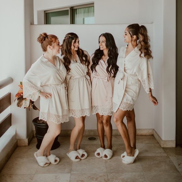 新娘派对穿拖鞋