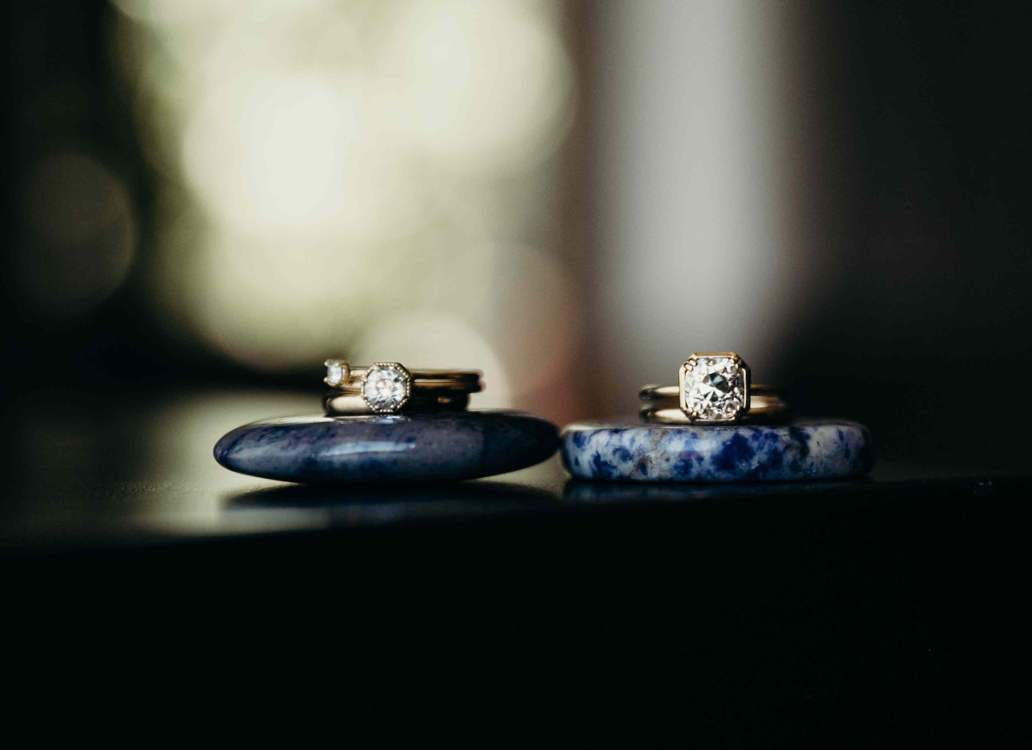 <p新娘的传家宝定制订婚戒指</pld乐动官网