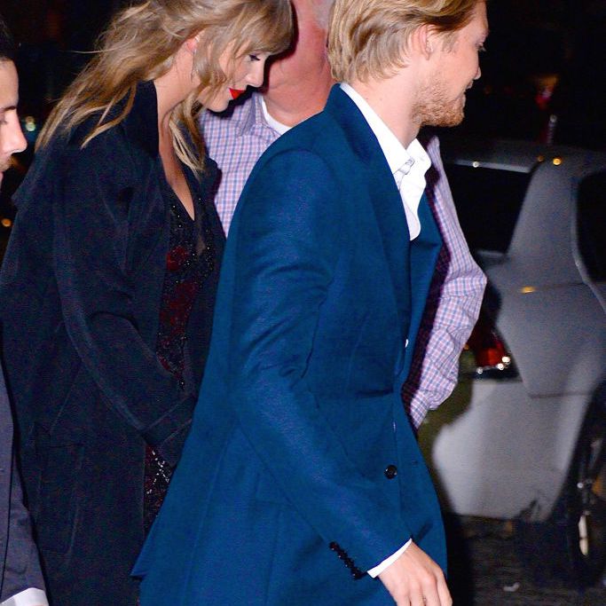 泰勒·斯威夫特和乔·阿尔文